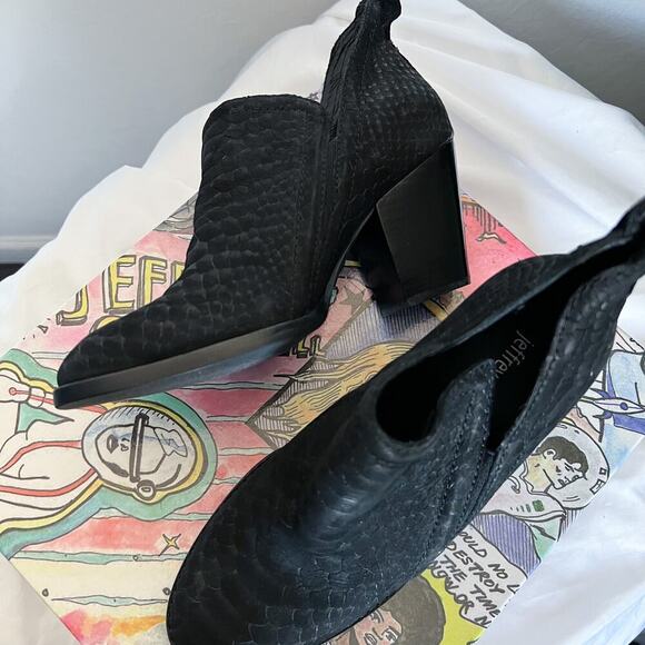 NWOB JEFFREY CAMPBELL Boots 5.5 6 Rowlan Black Suede Python Booties Cowboy - Picture 2 of 6